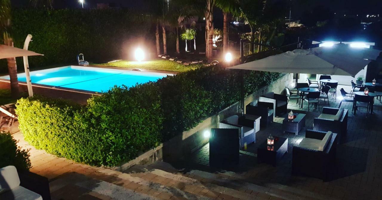 Le Murge Del Salento b&b Affittacamere Appartamenti Uggiano La Chiesa Esterno foto